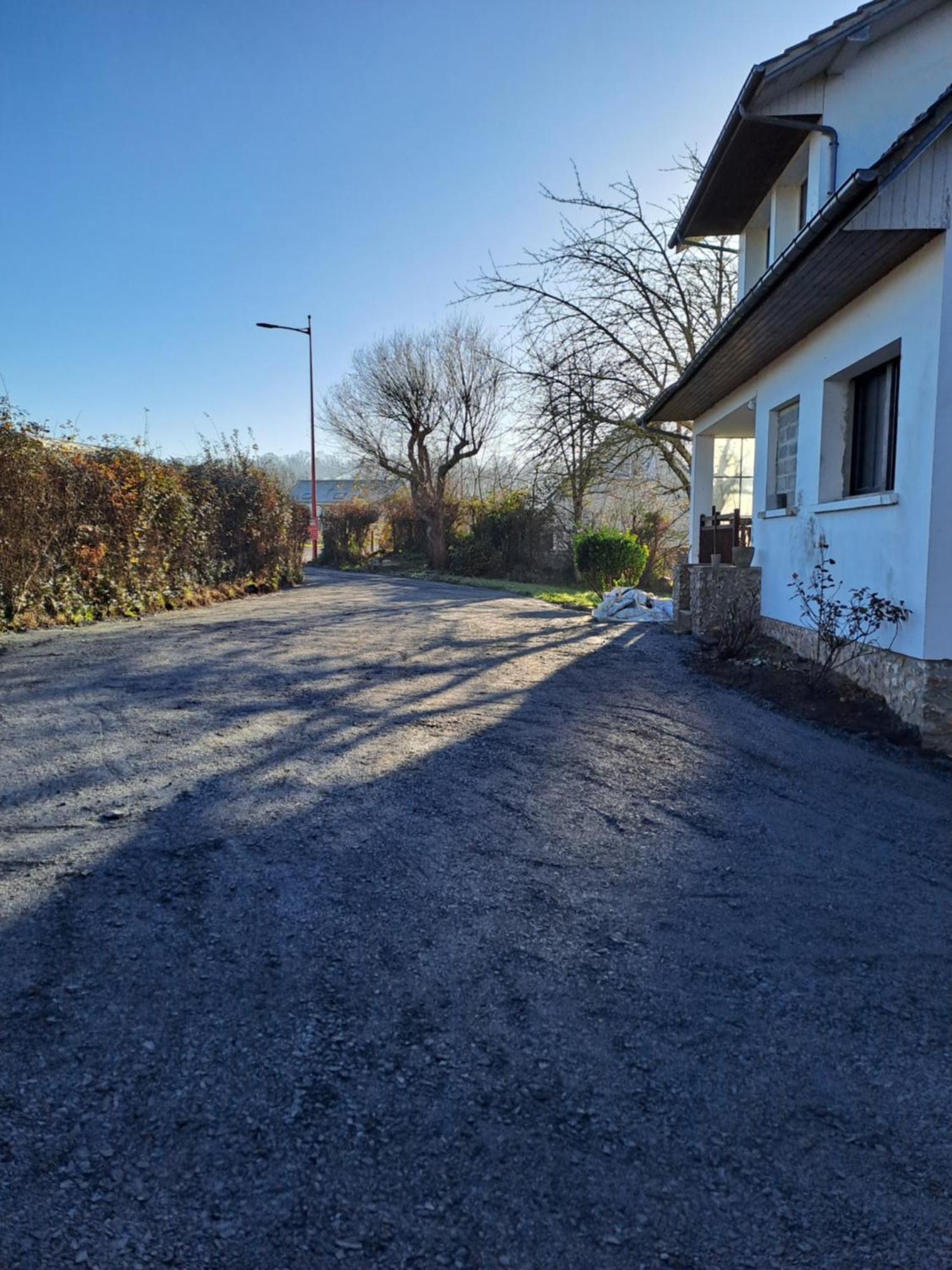 Отель La Jufe Cormeilles  Экстерьер фото